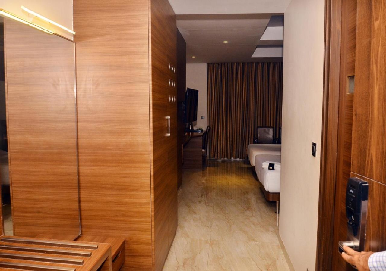 Golden Residency Hotel Ramanathapuram Bagian luar foto