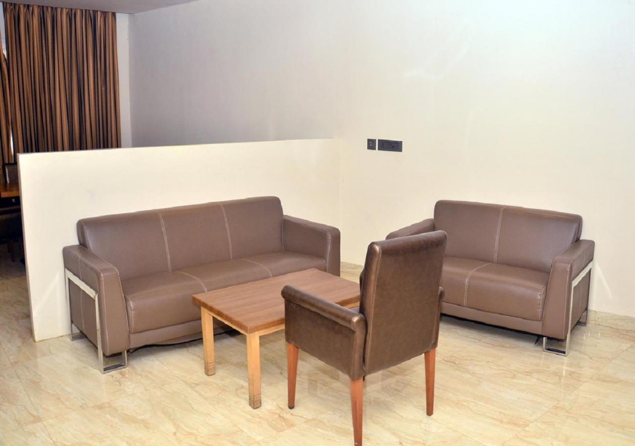 Golden Residency Hotel Ramanathapuram Bagian luar foto