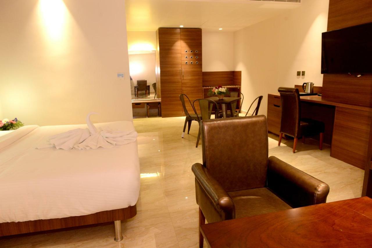 Golden Residency Hotel Ramanathapuram Bagian luar foto